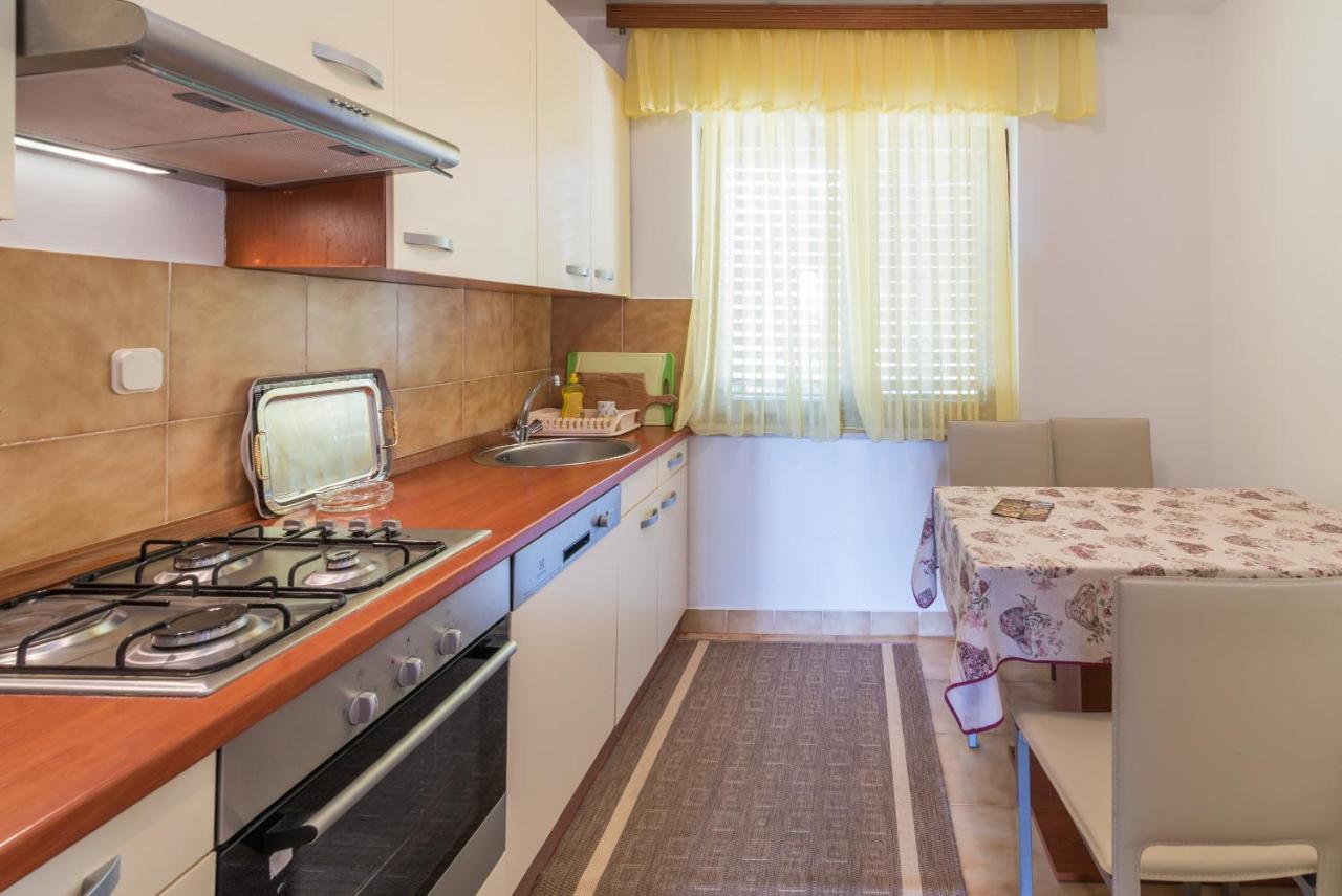 Belvedere Apartments Krk Town Bagian luar foto