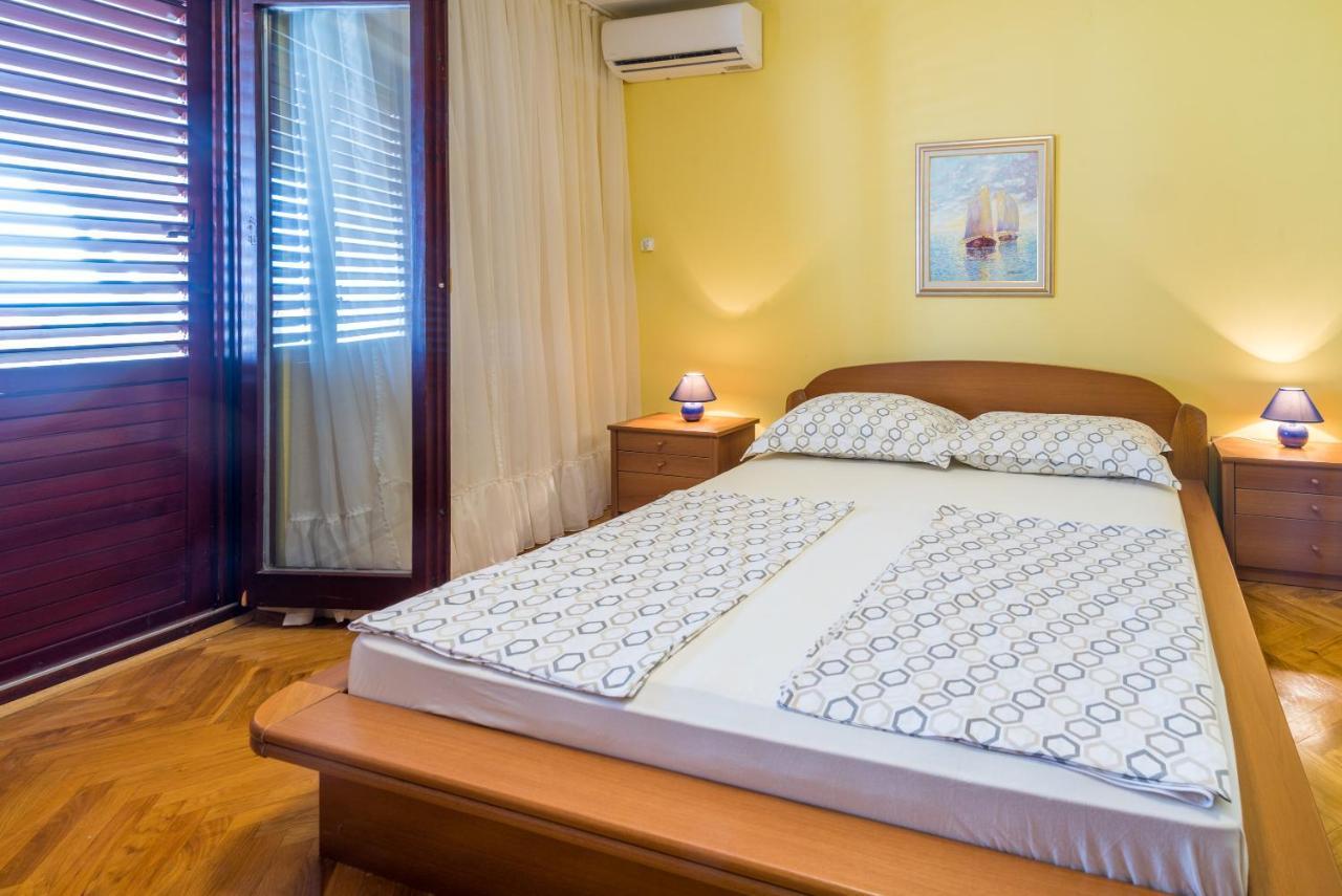 Belvedere Apartments Krk Town Bagian luar foto